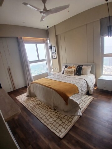 Living Room in 3 BHK Apartment at Piramal Vaikunth, Balkum Pada – for Rent