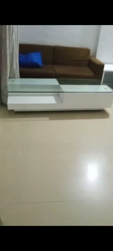 Furnished Amenities in 2 BHK Apartment at Andheri East – for Sale