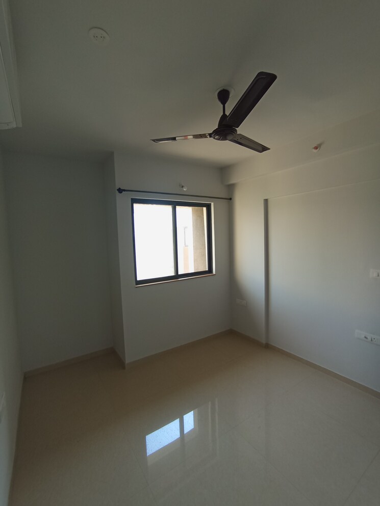 Bedroom, lodha-palava-clara-a-to-d-and-d1 2 Bedroom 526 Sq.Ft. Apartment In Dombivli East Thane 8422377