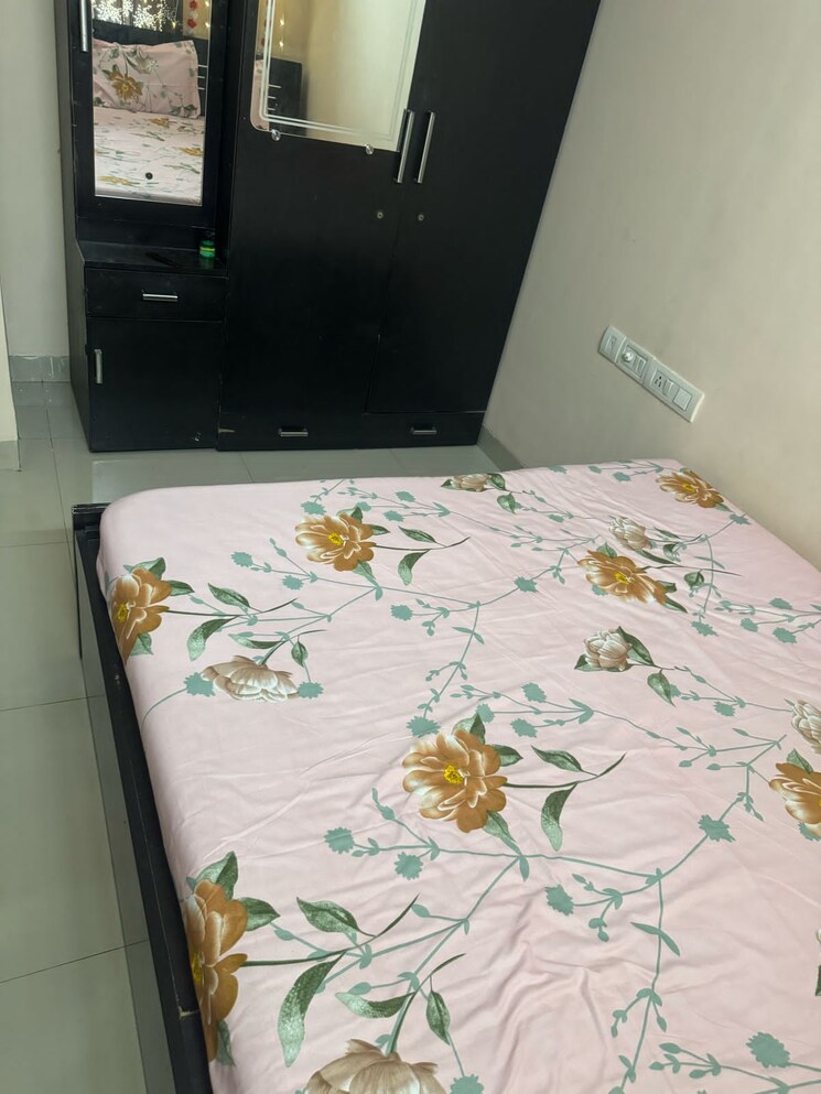 Room, rustomjee-urbania-atelier 2 Bedroom 850 Sq.Ft. Apartment In Majiwada Thane 8422416