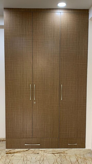 Bathroom in 4 BHK Apartment at Boutique Residential Apartments A-10, Gulmohar Park – for Rent