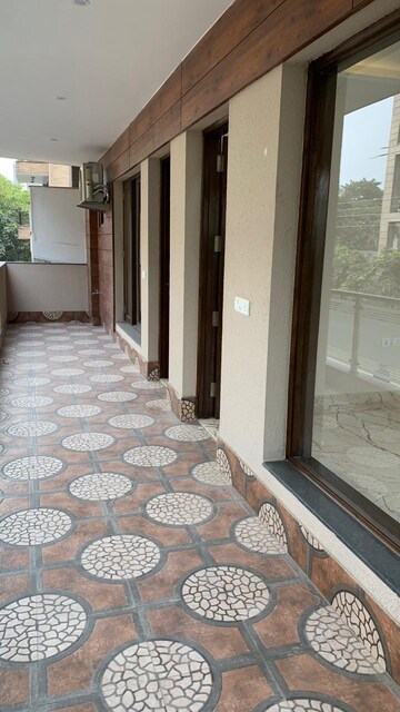 Bedroom in 4 BHK Apartment at Boutique Residential Apartments A-10, Gulmohar Park – for Rent