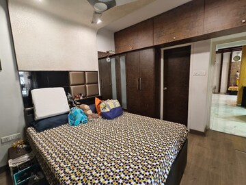 Bedroom in 2 BHK Apartment at Triveni Vasant Vihar CHS, Vasant Vihar – for Rent