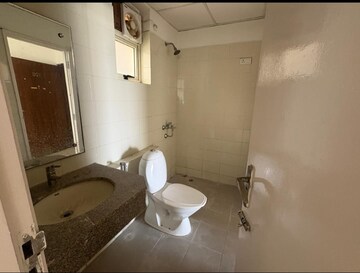 Bathroom in 4 BHK Builder Floor at Ardee City, Sector 52 – for Rent