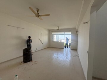 Room in 4 BHK Builder Floor at Ardee City, Sector 52 – for Rent