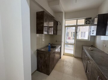 Kitchen in 4 BHK Builder Floor at Ardee City, Sector 52 – for Rent