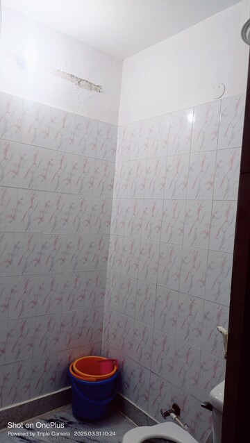 Bathroom in 2 BHK Builder Floor at Ashoka Enclave 3, Sector 35 – for Rent