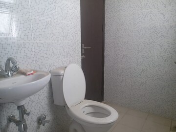 Bathroom in 3.5 BHK Builder Floor at Sector 84 – for Sale