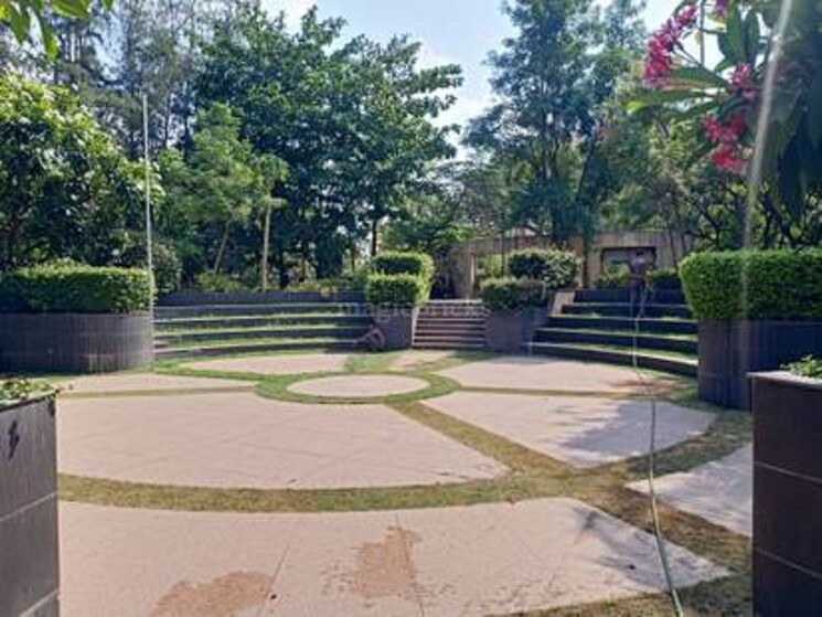 Garden, kumar-sophronia 2 Bedroom 1300 Sq.Ft. Apartment In Kalyani Nagar Pune 8422565