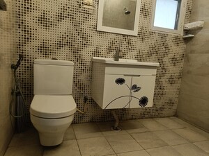 Bathroom in 3 BHK Apartment at Elite Golf Green, Sector 79 – for Sale