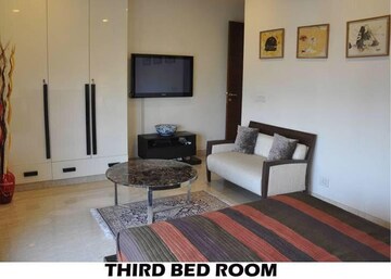 Living Room in 4 BHK Apartment at Greater Kailash ii – for Rent