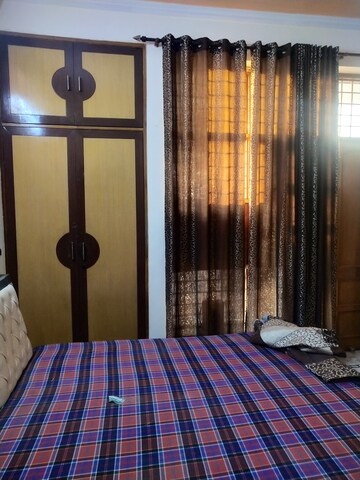 Bedroom in 2 BHK Builder Floor at Sector 55 – for Rent
