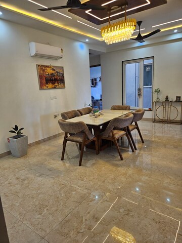 Living Room in 4 BHK Builder Floor at Sector 39 – for Sale
