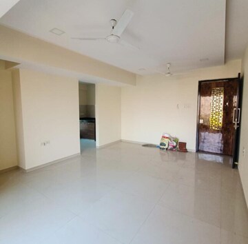 2.5 BHK Apartment For Rent in DLH Orchid, Andheri West