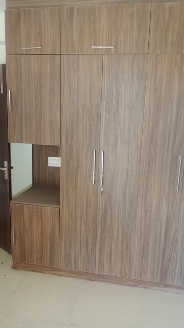 Bathroom in 4 BHK Apartment at Parker White Lily, Sector 8 – for Sale