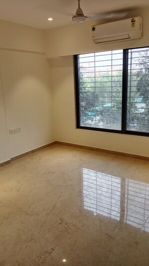 Room in 2 BHK Apartment at Dn Nagar – for Sale