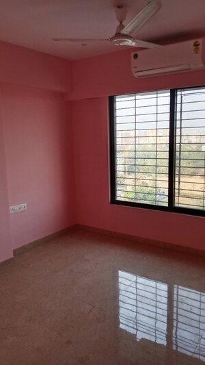 Room in 2 BHK Apartment at Dn Nagar – for Sale