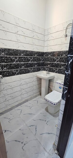Bathroom in 3 BHK Villa at Sector 10 Greater Noida – for Sale