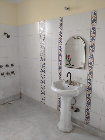 Bathroom in 2 BHK Apartment at Sector 10 – for Rent