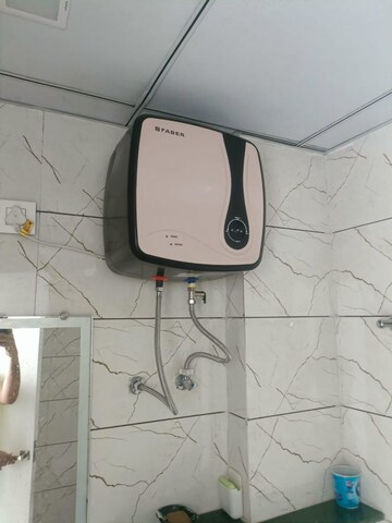 Bathroom in 3 BHK Apartment at Maxxus Elanza, International Airport Road – for Rent