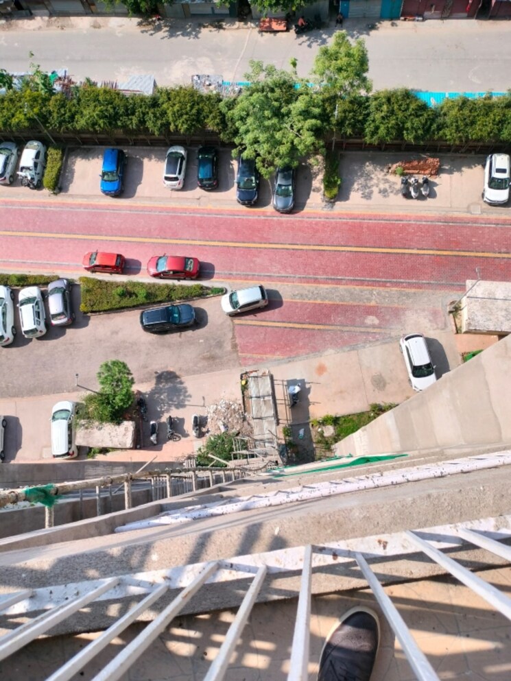 Exterior View, sector 70  157 Sq.Yd. Plot In Sector 70 Noida 8422863