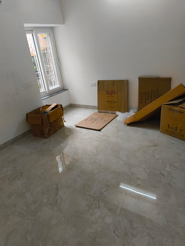 Room, vasant kunj 3 Bedroom 1500 Sq.Ft. Apartment In Vasant Kunj Delhi 8422886