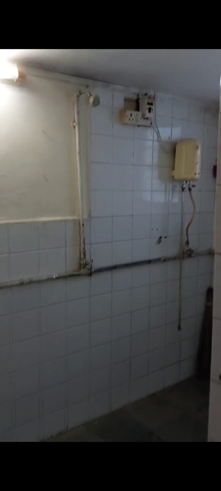 Bathroom, aswari-apartment 1 Bedroom 440 Sq.Ft. Apartment In Jb Nagar Mumbai 8422907