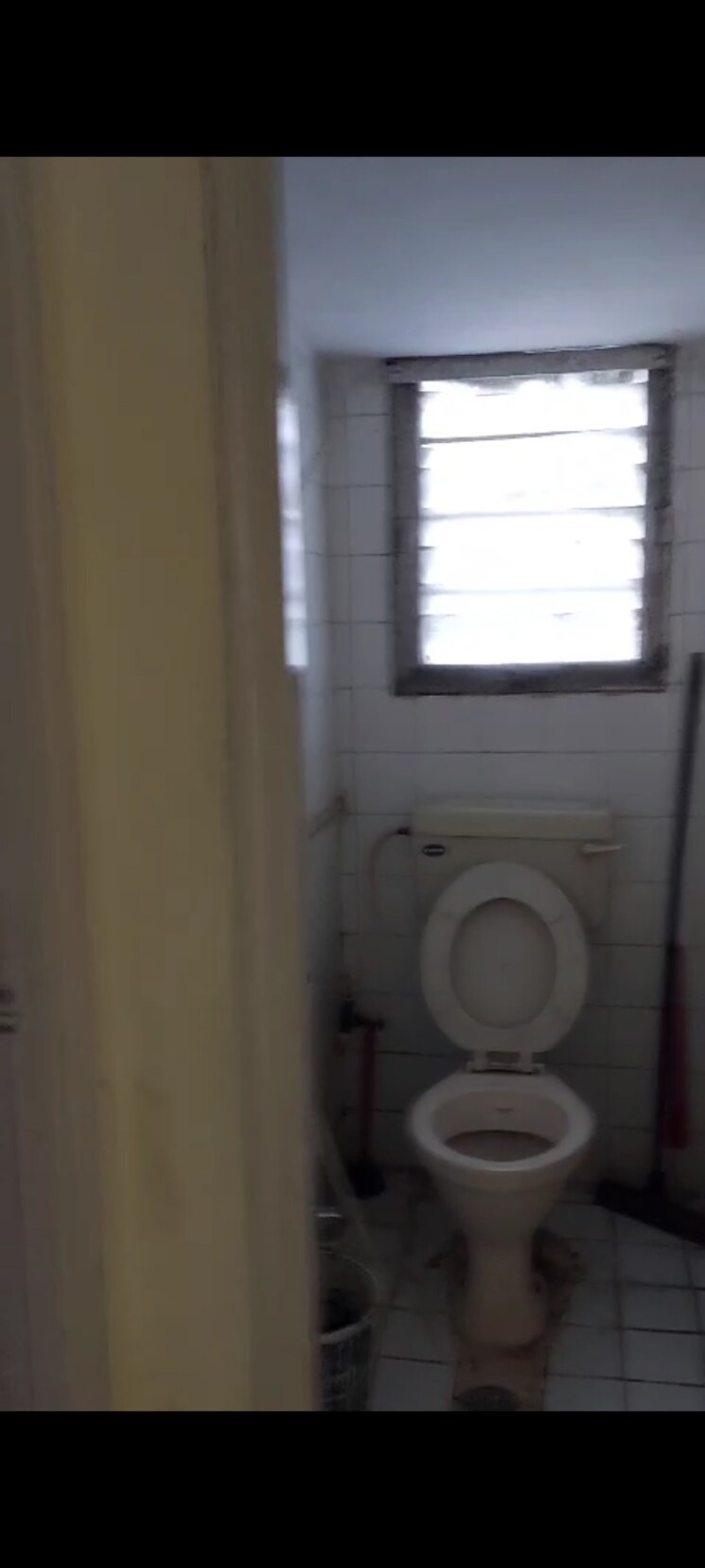 Bathroom, aswari-apartment 1 Bedroom 440 Sq.Ft. Apartment In Jb Nagar Mumbai 8422907