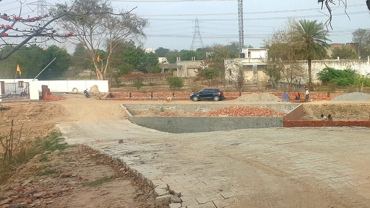 Cover Image, tappal  50 Sq.Yd. Plot In Tappal Aligarh 8422926