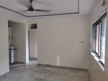 Room in 2 BHK Apartment at Sector 3 Charkop – for Rent