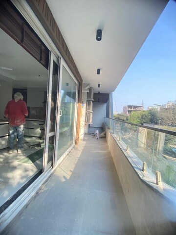 Balcony in 4 BHK Builder Floor at Sector 11 Dwarka – for Rent