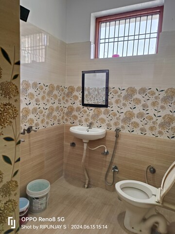 Bathroom in 3 BHK Independent House at Gomti Nagar – for Rent