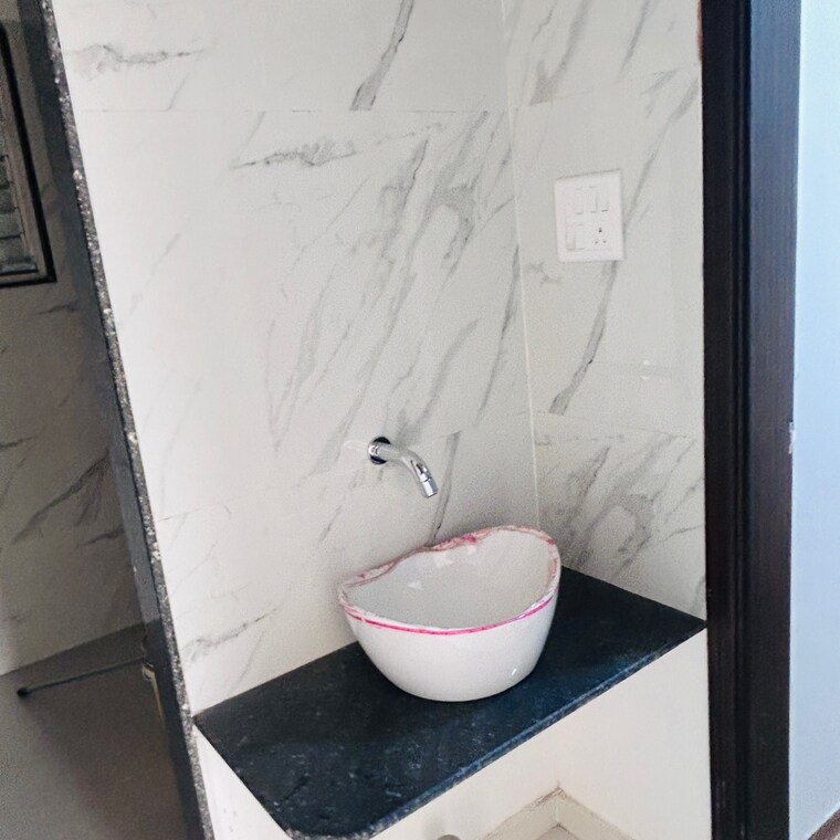 Bathroom, gk-aryavat 3 Bedroom 1350 Sq.Ft. Apartment In Old Mumbai Pune Highway Pune 8423020