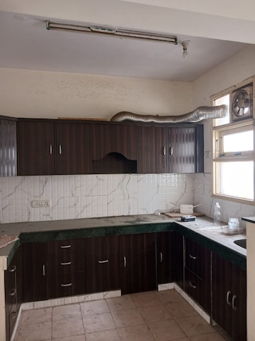 Kitchen in 2 BHK Apartment at BPTP Princess Park, Sector 86 – for Sale