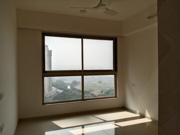 2 BHK Apartment For Rent in Hiranandani Fortune City, New Panvel