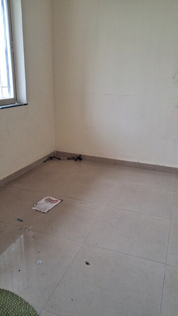 Furnished Amenities in 1 BHK Apartment at Kubera Sankul Riddhi, Hadapsar – for Rent