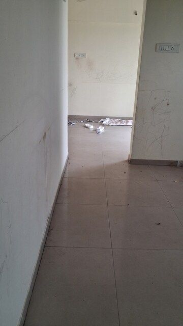 Room in 1 BHK Apartment at Kubera Sankul Riddhi, Hadapsar – for Rent