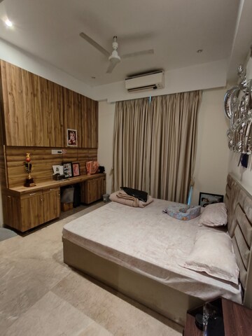 Bedroom in 3 BHK Apartment at Enpar Lotus 101 Worli Residences, Lower Parel – for Rent