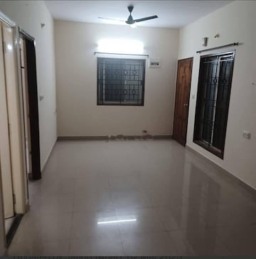 Room in 2 BHK Apartment at Kristal Olivine, Marathahalli Orr – for Rent