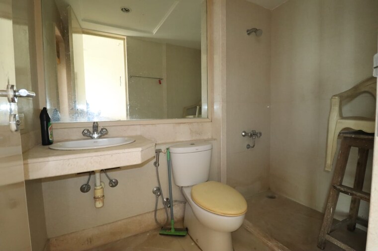 Bathroom, hiranandani-meadows 2.5 Bedroom 1150 Sq.Ft. Apartment In Manpada Thane 8423358