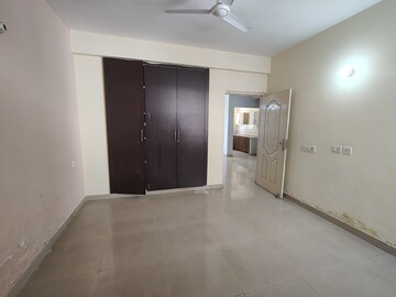 Room in 2 BHK Apartment at NK Sharma Savitry Greens 2, Ghazipur – for Rent
