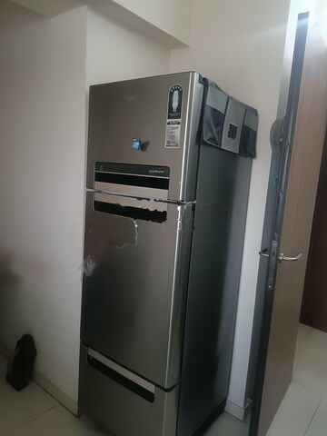 Furnished Amenities in 3 BHK Apartment at Runwal Eirene, Balkum Pada – for Rent
