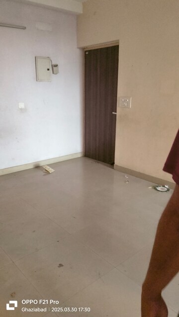 3.5 BHK Apartment For Rent in SG Oasis, Vasundhara Sector 2b