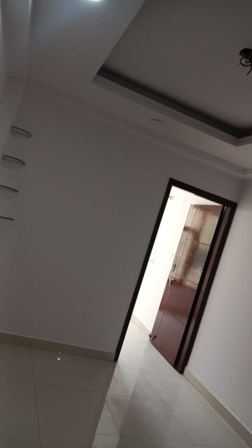 2 BHK Apartment For Rent in Vasundhara Sector 1