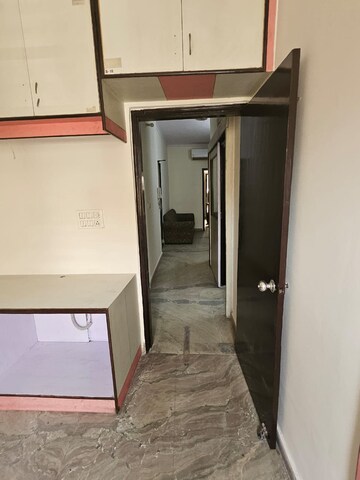 2 BHK Apartment For Rent in Vasundhara Sector 1