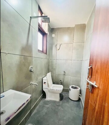 Bathroom in 1 BHK Builder Floor at Kishangarh – for Rent