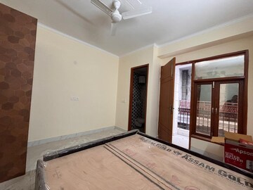 Room in 2 BHK Apartment at Vasundhara Sector 1 – for Rent