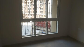 Room in 2 BHK Apartment at Lodha Splendora, Ghodbunder Road – for Rent
