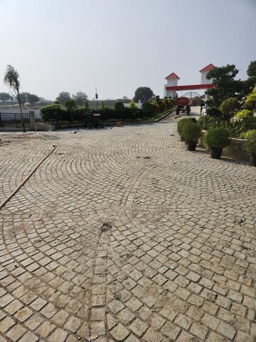  Plot – Exterior View View at Gomti Nagar - for Sale