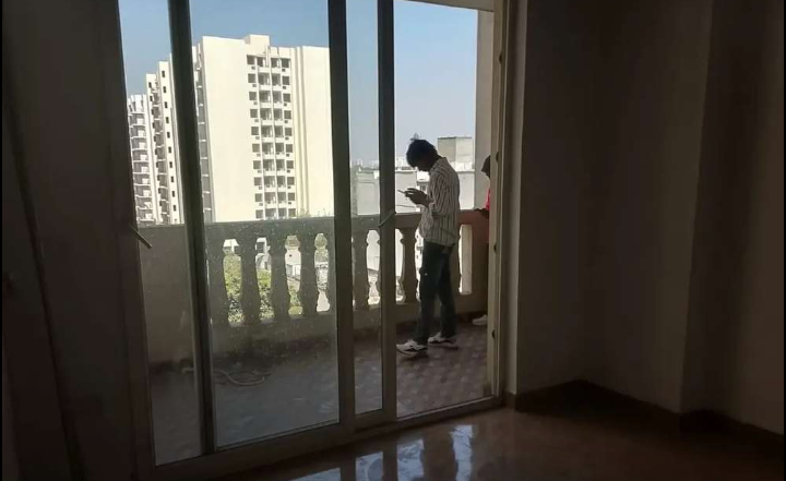 2 BHK + Study Room Apartment For Sale in Ansal Royal Heritage